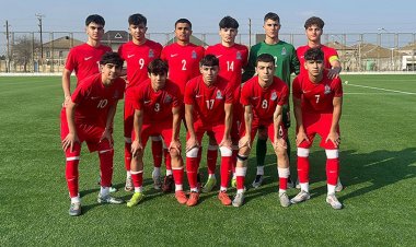 Azərbaycanın U-17 yığma komandası "Qarabağ"a qalib gəldi