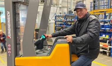 İqor Ponomaryovla Olimpiya çempionu oldu, indi təmirçi işləyir