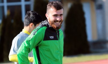 Qumar şübhəsi ilə "Şamaxı"dan qovulan futbolçu Rusiya klubunda!