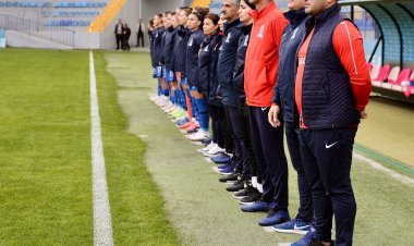 "Buna görə bizi cəzalandıra bilərlər" - Millimizin baş məşqçisi