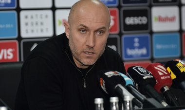 "Futbolçular fikirləşməlidirlər ki, oyuna belə çıxmaq olmaz" - VİDEO