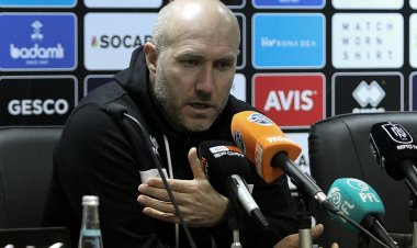 "Bugünkü qırmızı vərəqəyə etiraz etdim və edirəm" - Samir Abasov