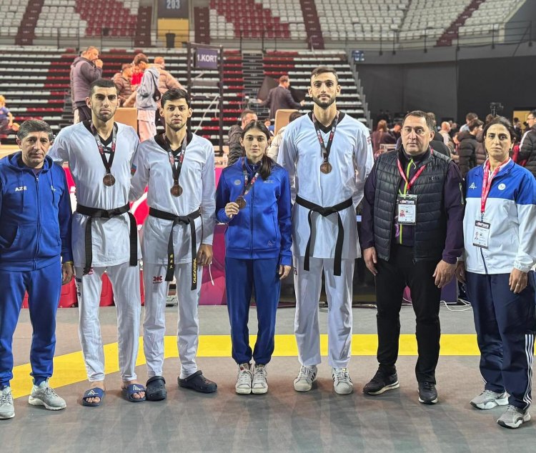  Daha 3 taekvondoçumuz Türkiyə turnirində medal qazandı