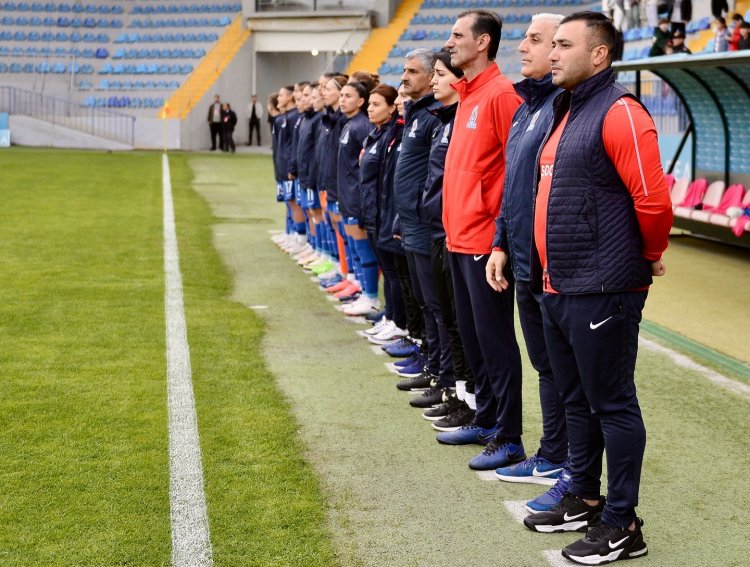 "Buna görə bizi cəzalandıra bilərlər" - Millimizin baş məşqçisi