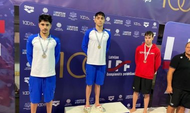 Azərbaycan üzgüçüsü dünya çempionatına lisenziya qazandı