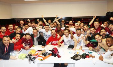 Azərbaycanlıların dueli baş tutmadı, Vüsal 3 xala sevindi