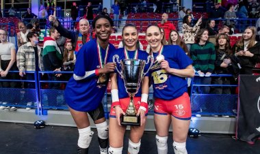 Yığmamızın kapitanı beşinci dəfə Macarıstan Kubokunu qazandı