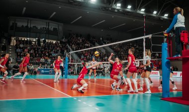 Ayşənin komandasına qalib gələn digər yığma üzvü final oynayacaq