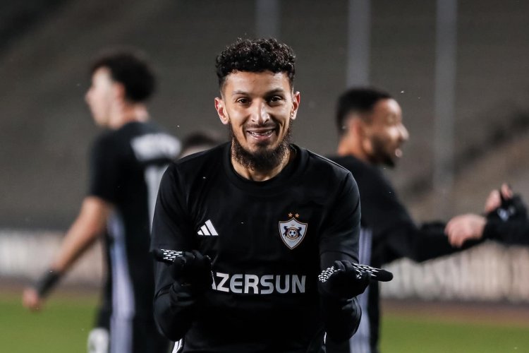 Abdullah Zubir “Qarabağ”ın heyətində 300-cü oyununu keçirdi