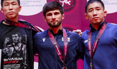 "Yarımfinalda bəlkə də özümə bir qədər inanmadığım üçün məğlub oldum" - AÇ-nin bürünc medalçısı