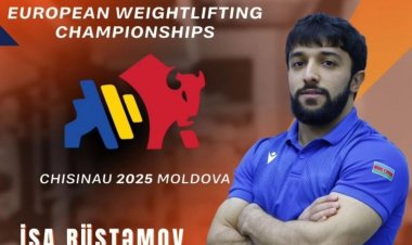 Azərbaycan idmançısı Avropa çempionatında 3 medal qazandı