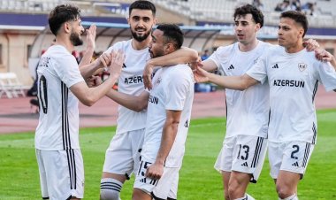 "Qarabağ" "Zalsburq"la üz-üzə
