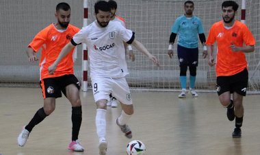 Lider gözlənilmədən uduzdu, son çempion zirvəni ələ keçirdi