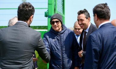 Kurban Berdıyev Rusiyaya getdi