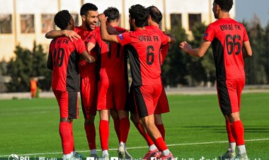 3 futbolçunu yola saldılar