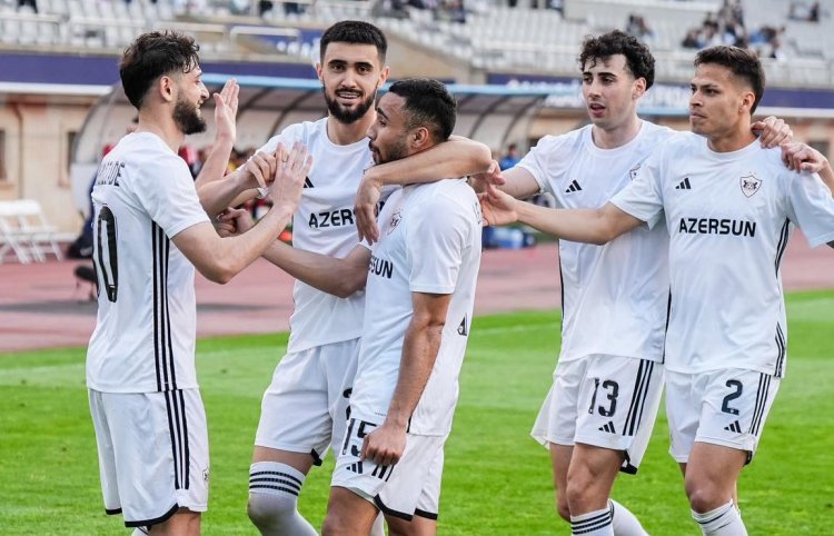 "Qarabağ" yeni rekorda imza atdı - Ağdam klubu "Neftçi"ni keçdi