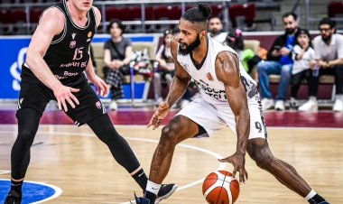 "Neftçi" ABL-in final seriyasında ümumi hesabı bərabərləşdirdi