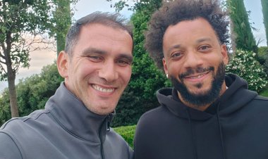 Ruslan İspaniyada Madrid "Real"ının əfsanəsi ilə görüşdü