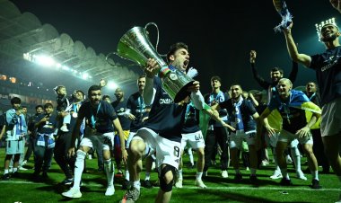 "Qarabağ" çempionluq kuboku və medallarına qovuşdu - FOTOLAR
