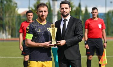Aprel ayının ən yaxşı qolunun müəllifinə mükafat təqdim edildi