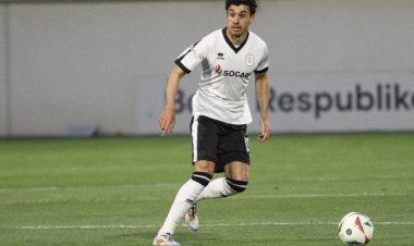 Azər Salahlı Azərbaycan çempionatlarında 200-ə çatdı