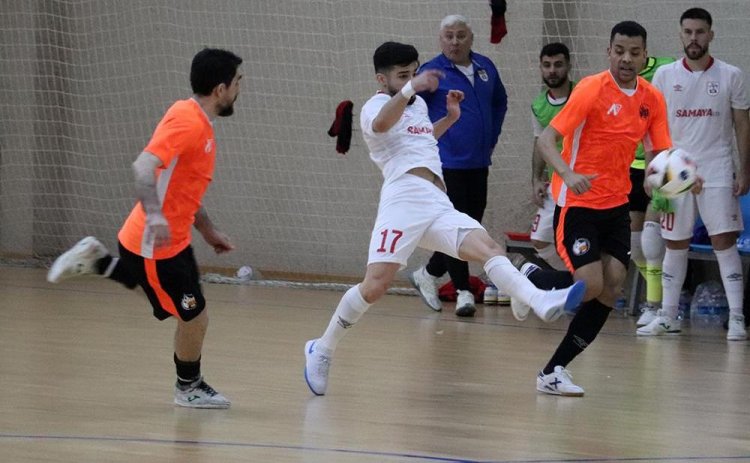 Derbini qazanan son çempion liderliyini bir az da möhkəmlətdi