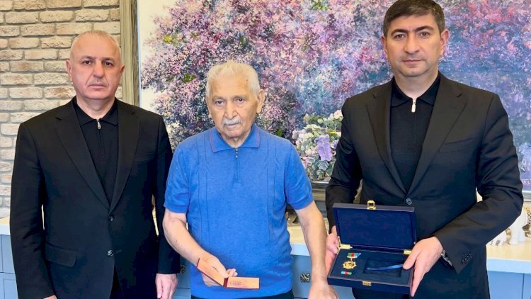 Cavanşir Qurbanov vəfat etdi!