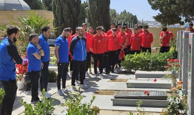 Millimizin üzvləri Şəhidlər Xiyabanını ziyarət etdilər