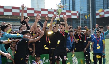 "Sabah" darmadağın edilib çempionluq kubokunu aldı