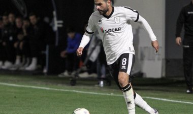 Premyer Liqada mövsümün son qalibi Emin Mahmudov oldu 