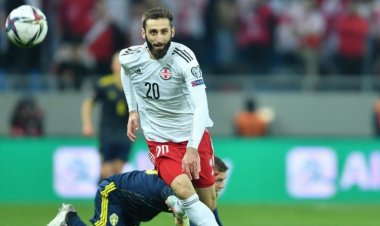 "Zirə"nin hücumçusu Farer adaları yığması üzərində qələbəyə sevindi