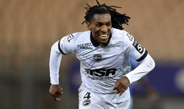 "Neftçi" ondan ötrü Kipr klubuna 200 min avro təzminat ödədi 