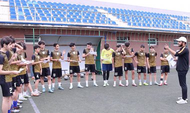 5 kluba məşğələ keçilir