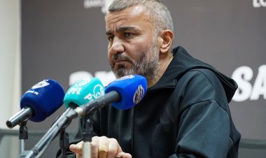 "Hücum xəttinə oyunçu axtarışımız davam edir" - Qurban Qurbanov