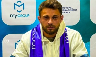 Azərbaycanlı futbolçu Cənubi Afrika klubu ilə müqavilə bağladı