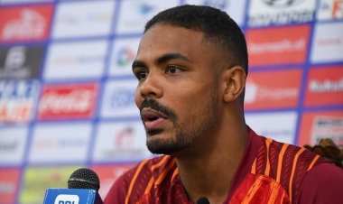 Ronaldo Azərbaycan Premyer Liqası klubuna keçdi - RƏSMİ