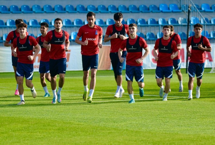 Azərbaycan yığması Baranoviçidə Belarusla üz-üzə - YENİLƏNİR