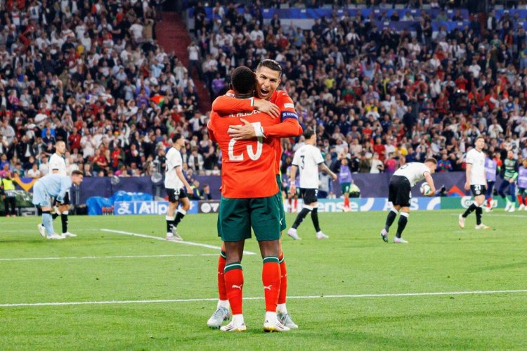 Ronaldo Portuqaliyanı Millətlər Liqasında finala çıxardı - VİDEO