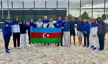  Yığmamız yarımfinala yüksəldi