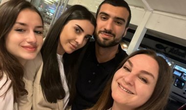 Mahir Emreli bacısı ilə məşhur aktrisanın qonağı oldu - FOTOLAR