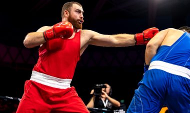 Dünya Kuboku: Azərbaycanın 3 boksçusu bürünc medal qazandı