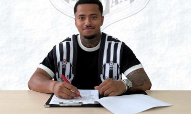 "Karvan" "Kirstal Pelas"ın yetirməsi ilə müqavilə imzaladı