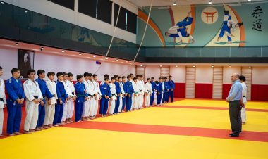 Federasiya rəhbərliyi EYOF-da yarışacaq cüdoçularla görüşdü