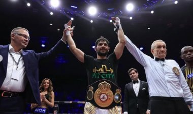 İsmət Quliyev Moskvada "WBA Asia" çempionluq titulunu qazandı