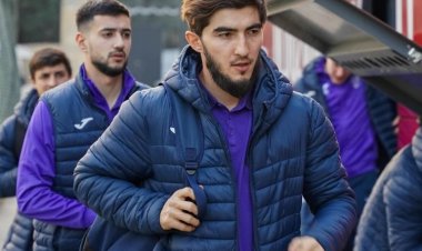 Premyer Liqadan ayrılan daha bir futbolçu 1-ci Liqada oynayacaq