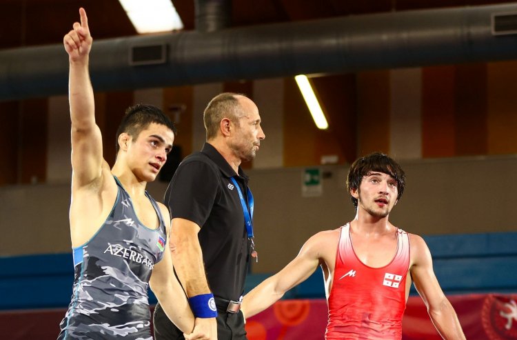 Bir güləşçimiz Avropa çempionu oldu, ikisi bürünc medal qazandı