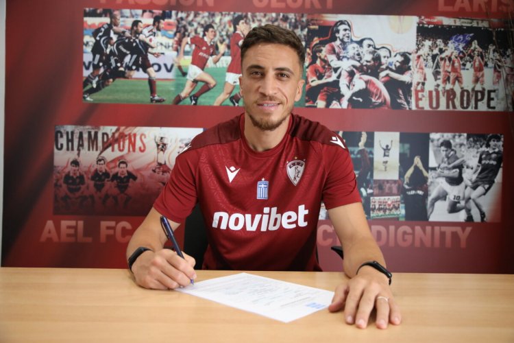 "Sabah"dan ayrılan futbolçu Yunanıstan klubuna transfer edildi