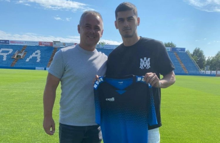 Azərbaycanlı futbolçu Xorvatiya klubu ilə müqavilə imzaladı