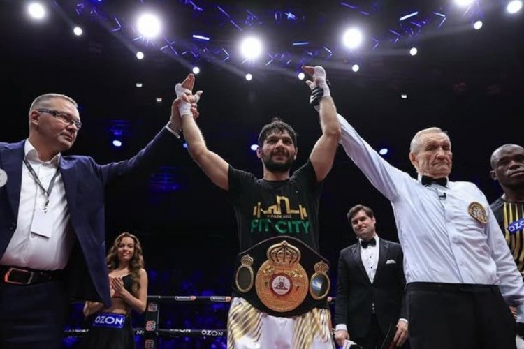 İsmət Quliyev Moskvada "WBA Asia" çempionluq titulunu qazandı