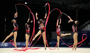 Bədii gimnastlarımız Braziliyadakı dünya çempionatında yarışacaqlar